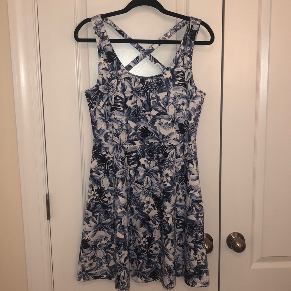 H&M dress